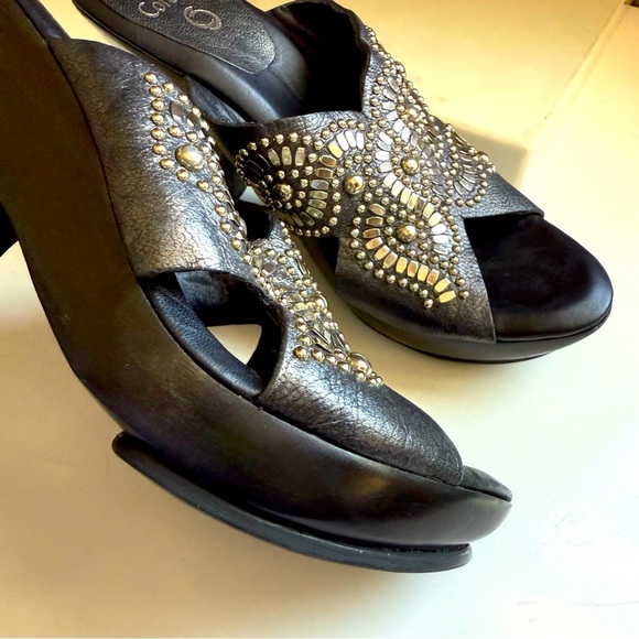 Calleen Cordero Black Embellished Studded Wedge  Sandals - Picture 8 of 8